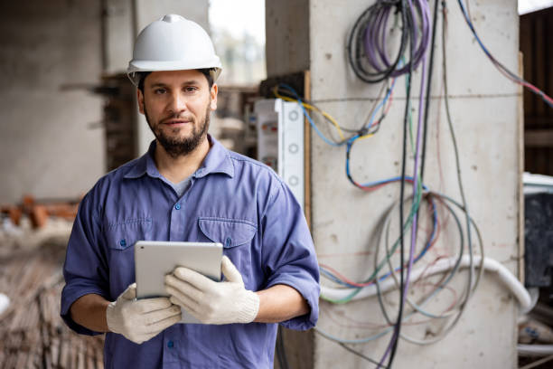 Best Licensed Electrician  in St Pauls, NC